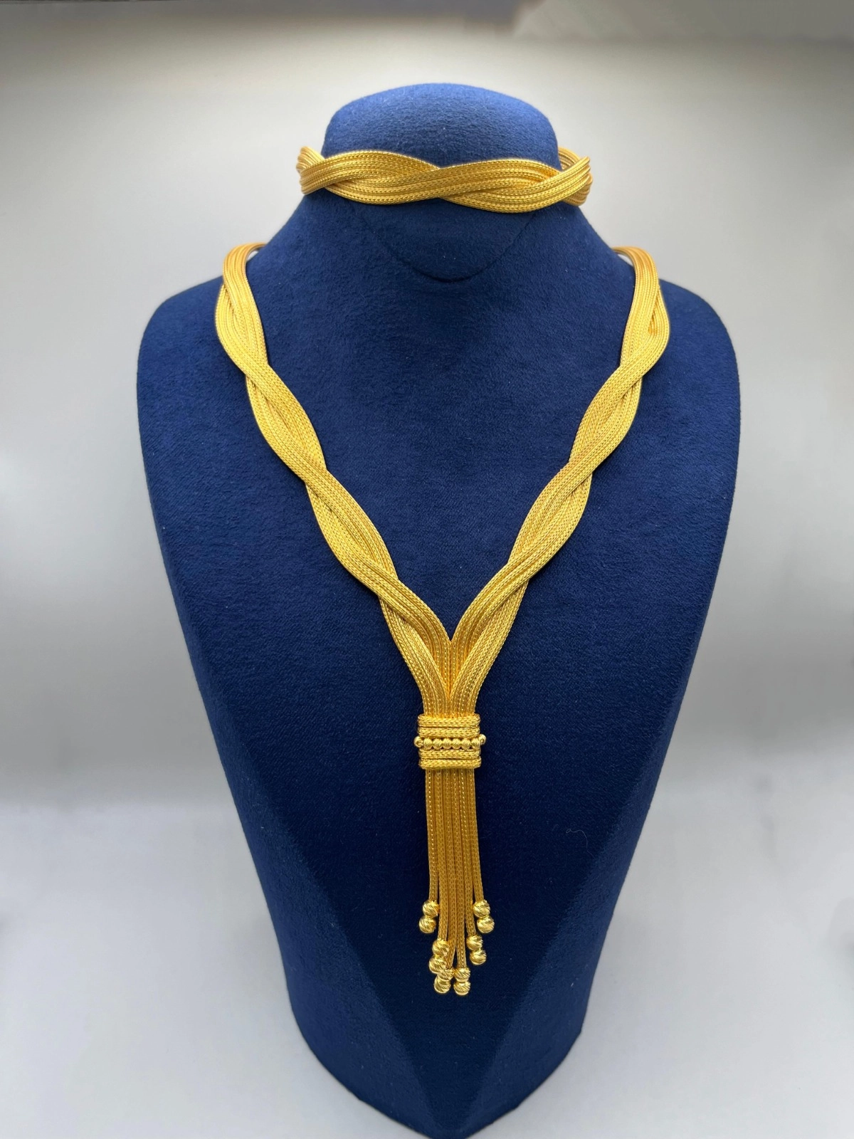 Altın Kaplamalı Dorika Gümüş Set (Küpesiz)