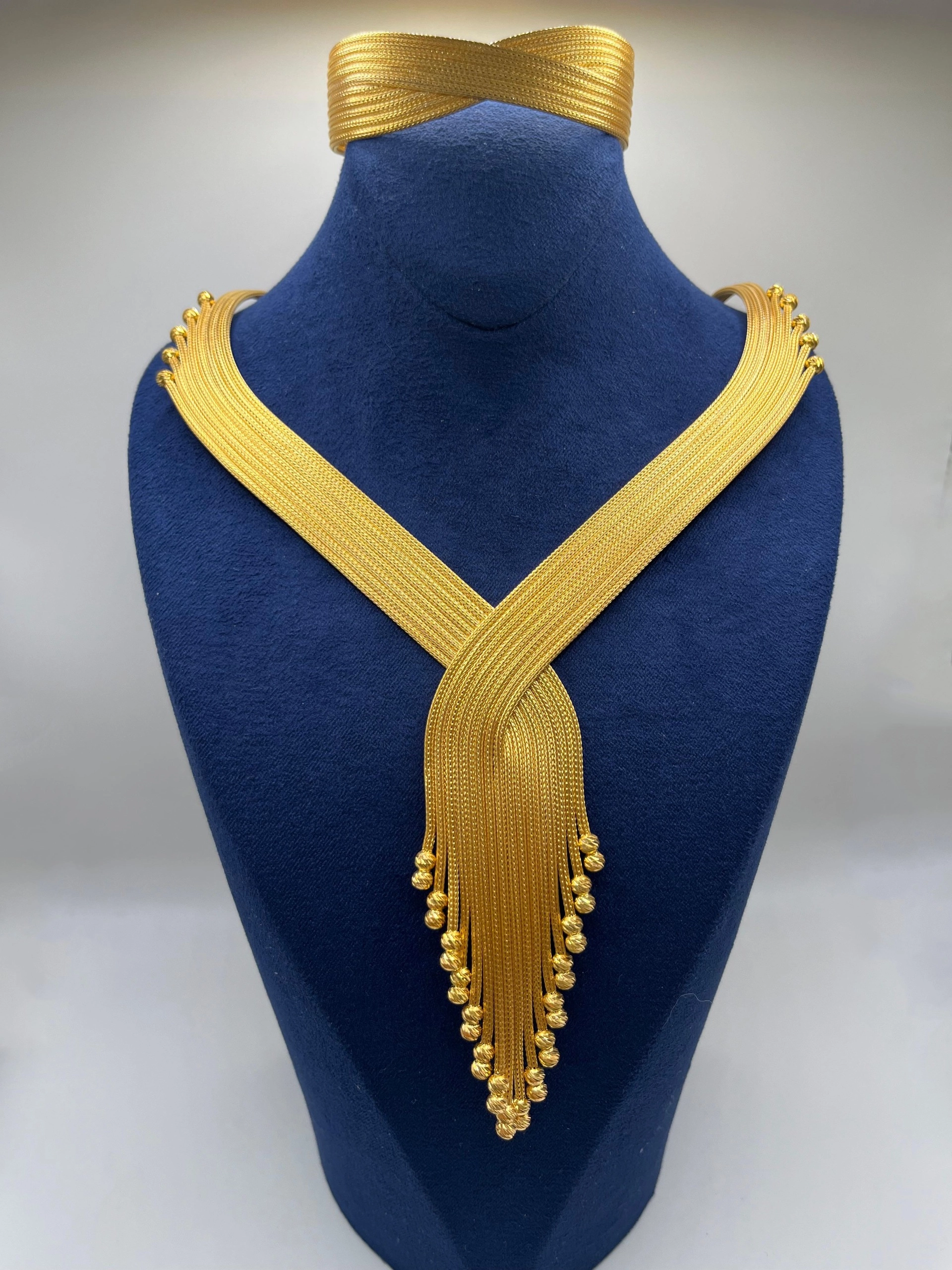 Altın Kaplamalı Dorika Gümüş Set (Küpesiz)