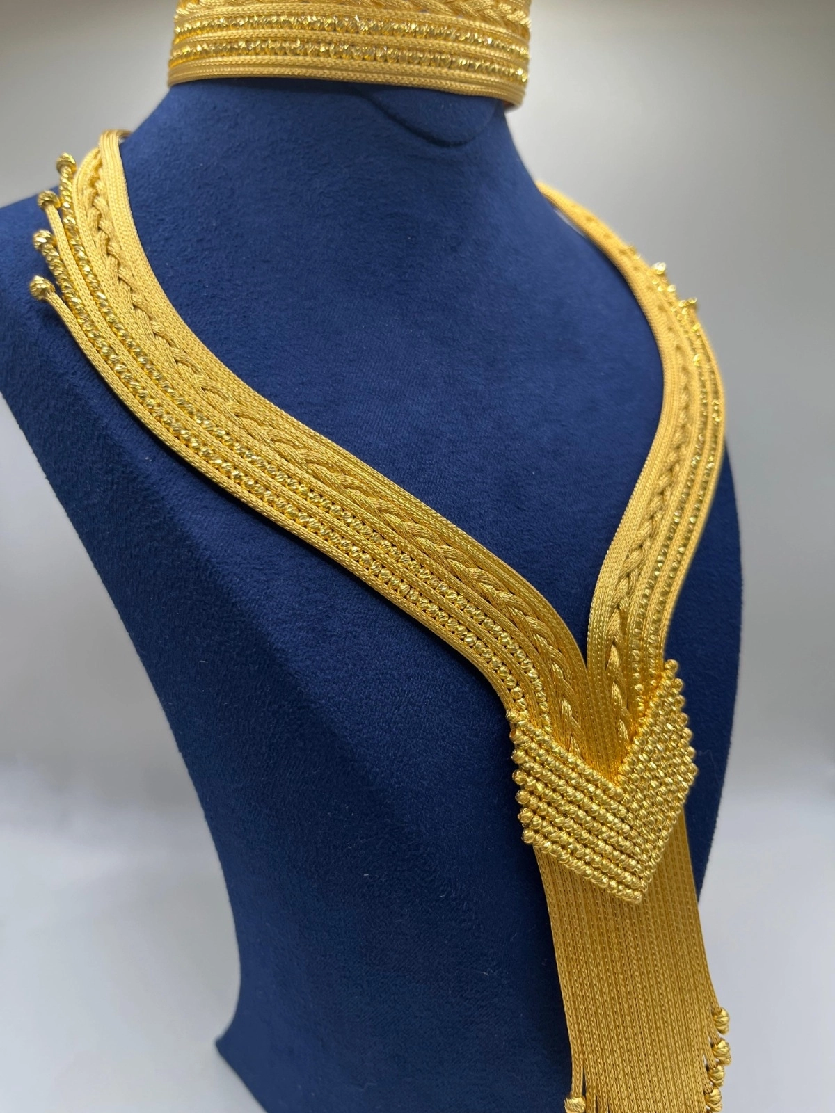 Altın Kaplamalı Dorika Gümüş Set (Küpesiz)