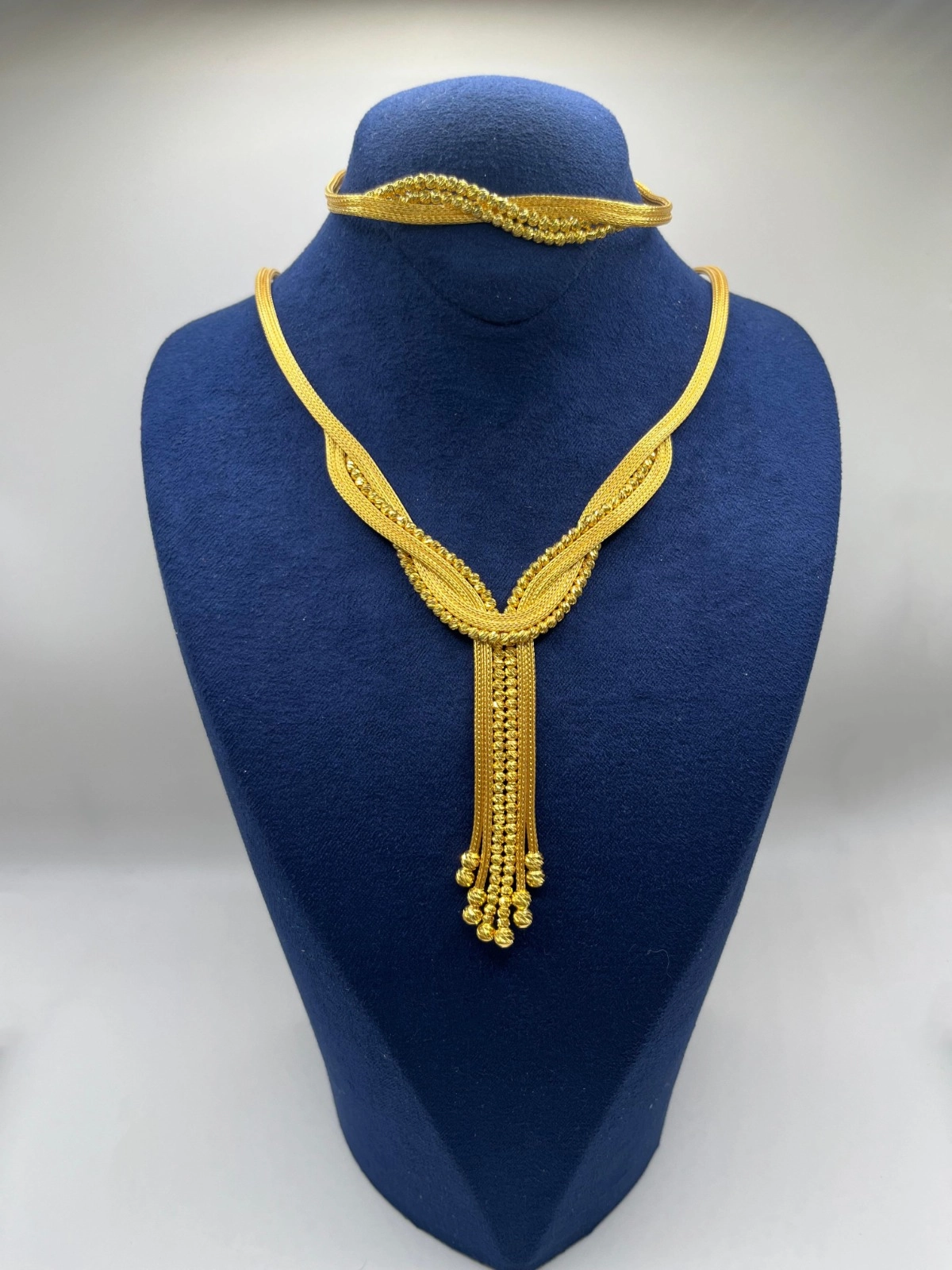 Altın Kaplamalı Dorika Gümüş Set (Küpesiz)