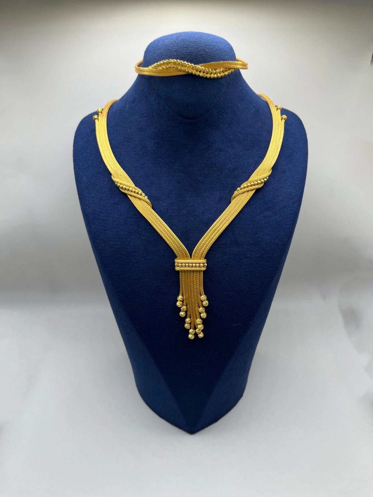 Altın Kaplamalı Dorika Gümüş Set (Küpesiz)