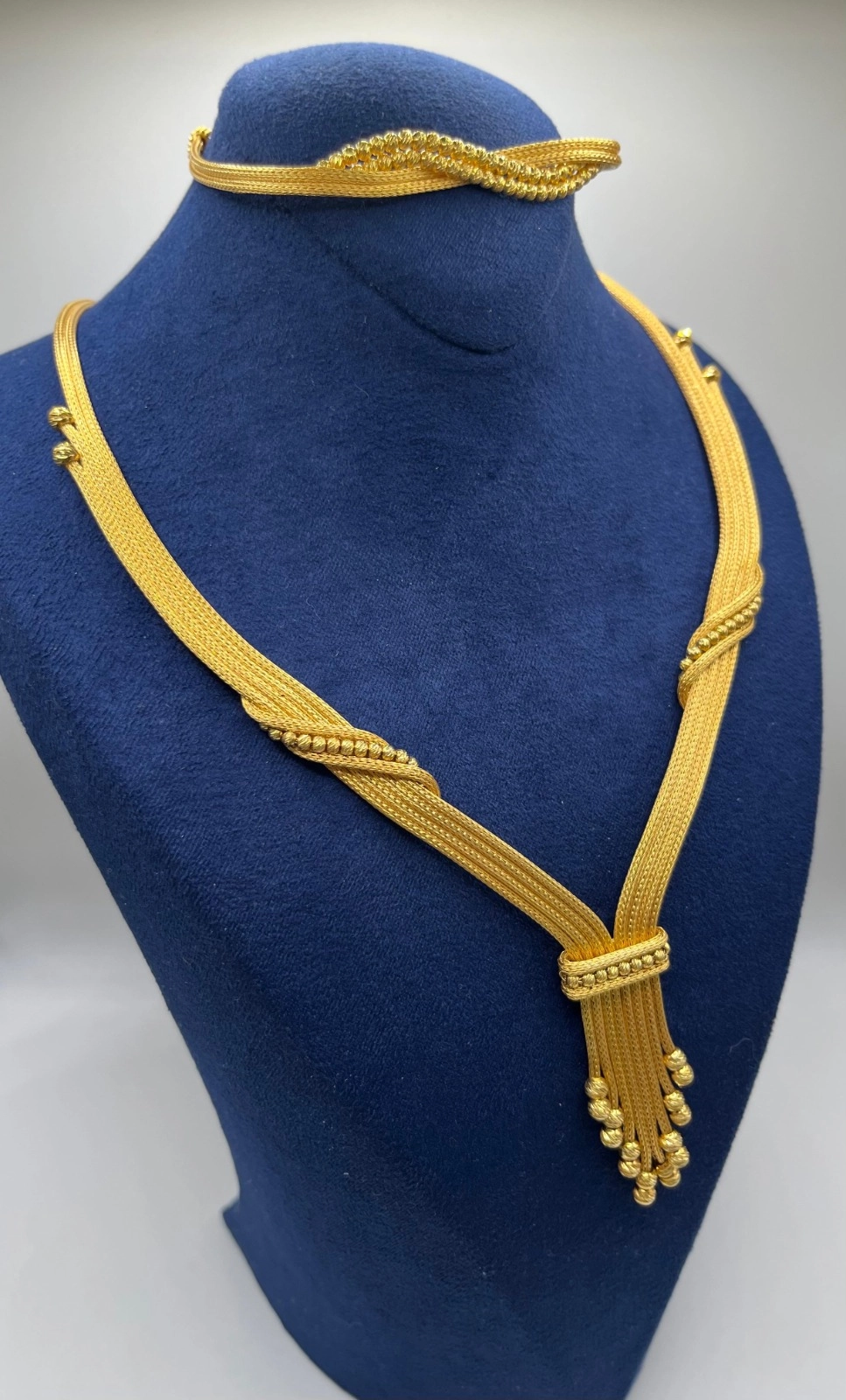 Altın Kaplamalı Dorika Gümüş Set (Küpesiz)