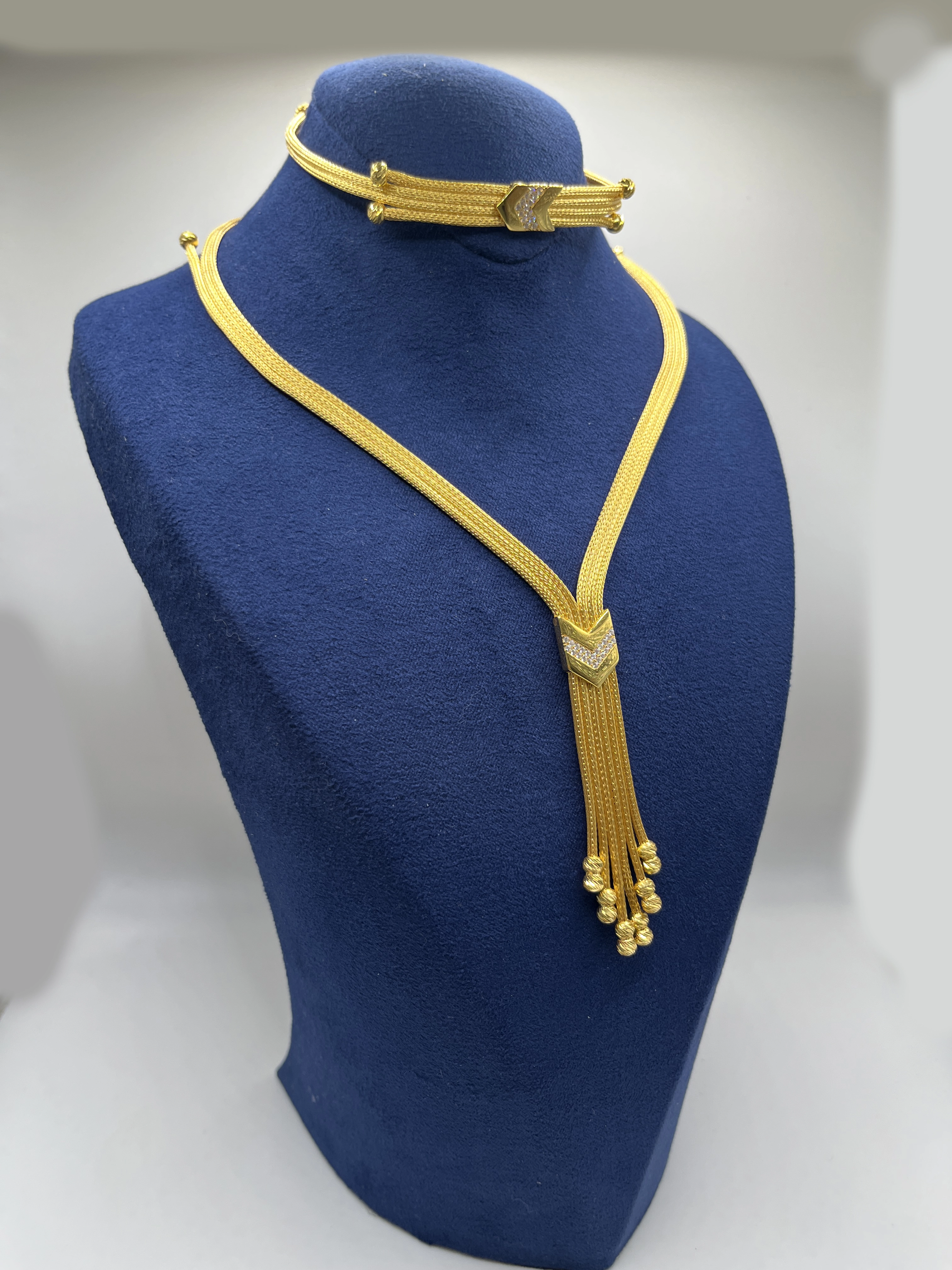 Altın Kaplamalı Dorika Gümüş Set (Küpesiz)
