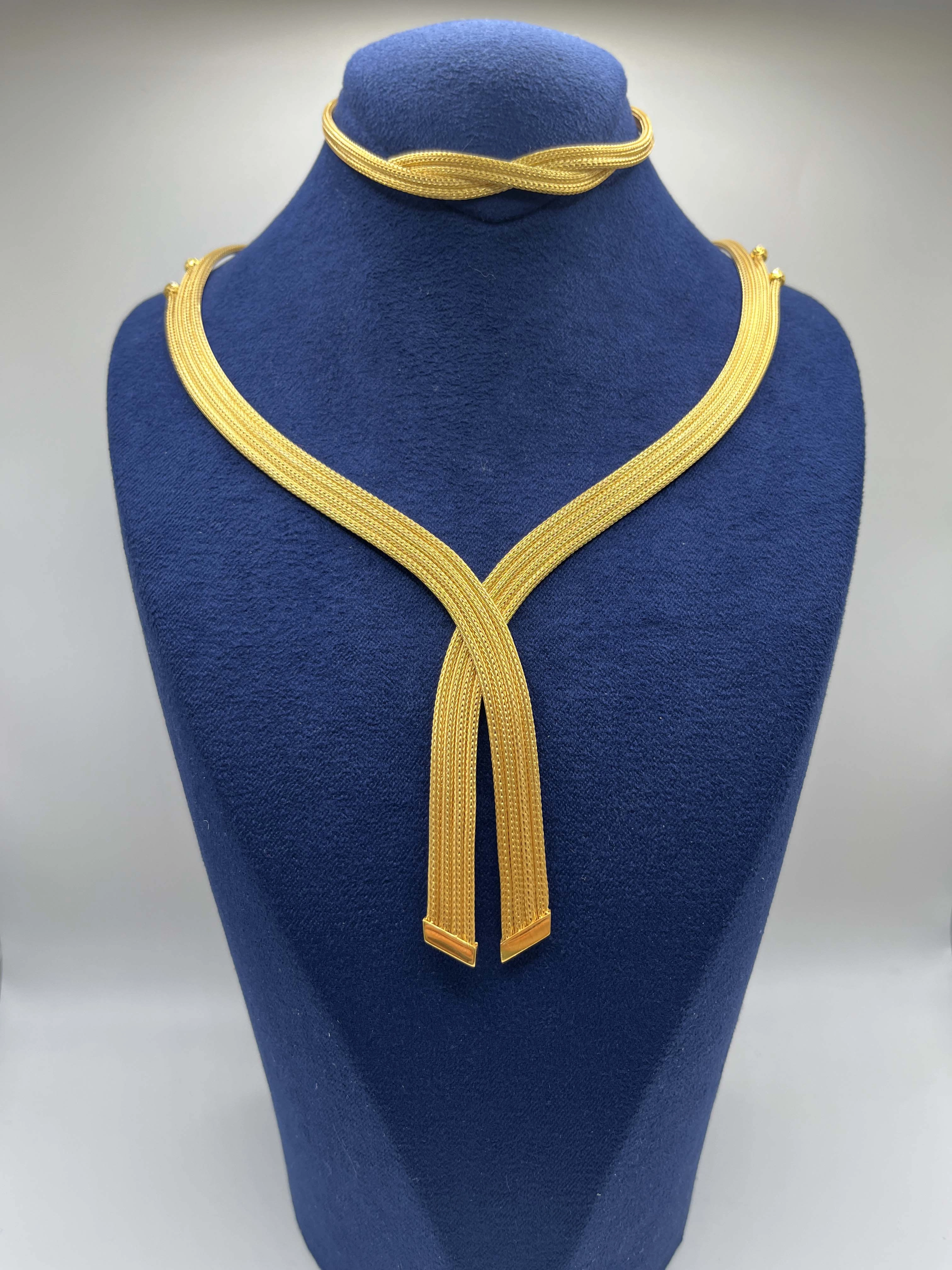Altın Kaplamalı Dorika Gümüş Set (Küpesiz)