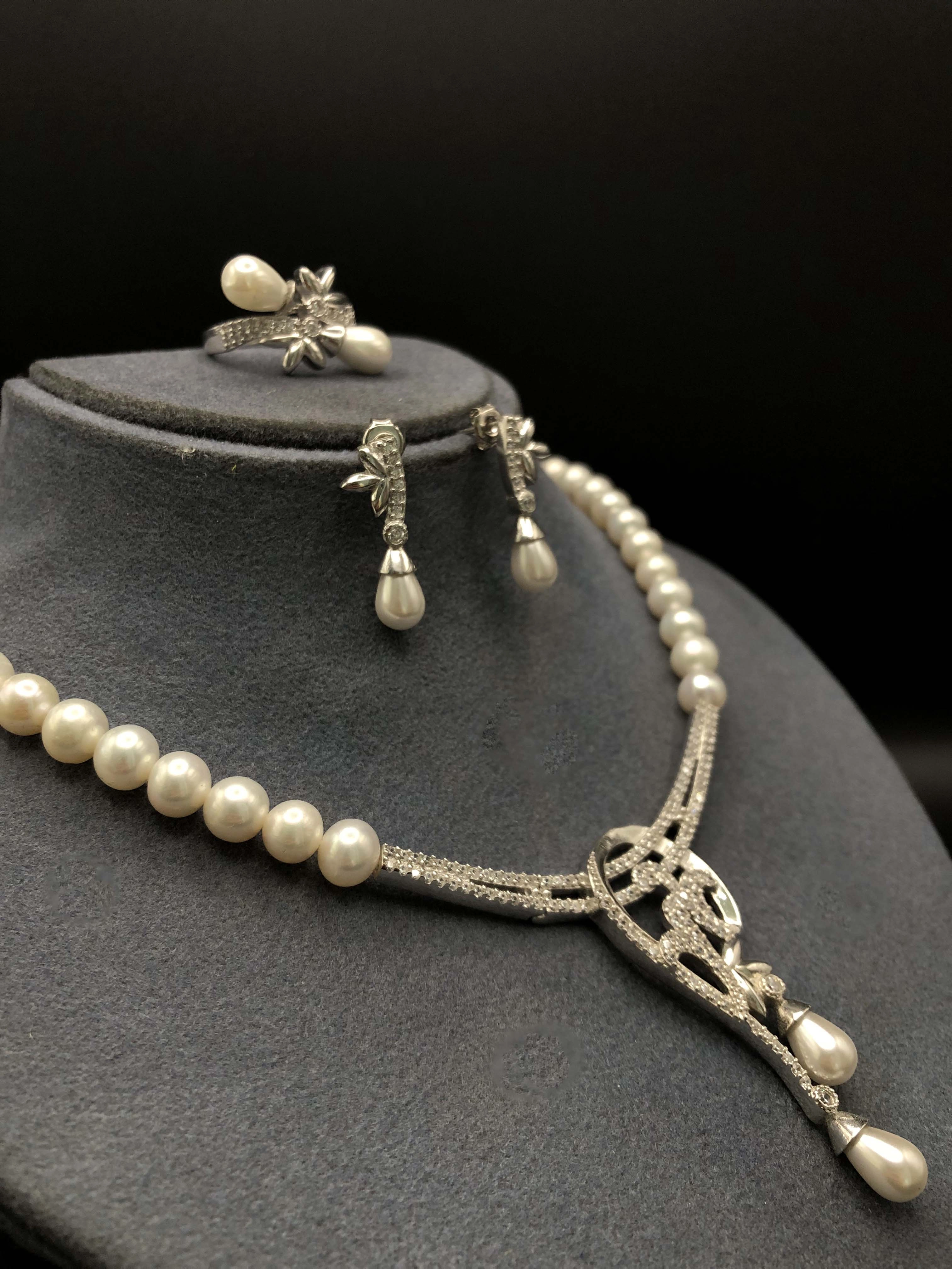 Doğal İncili Gümüş Set