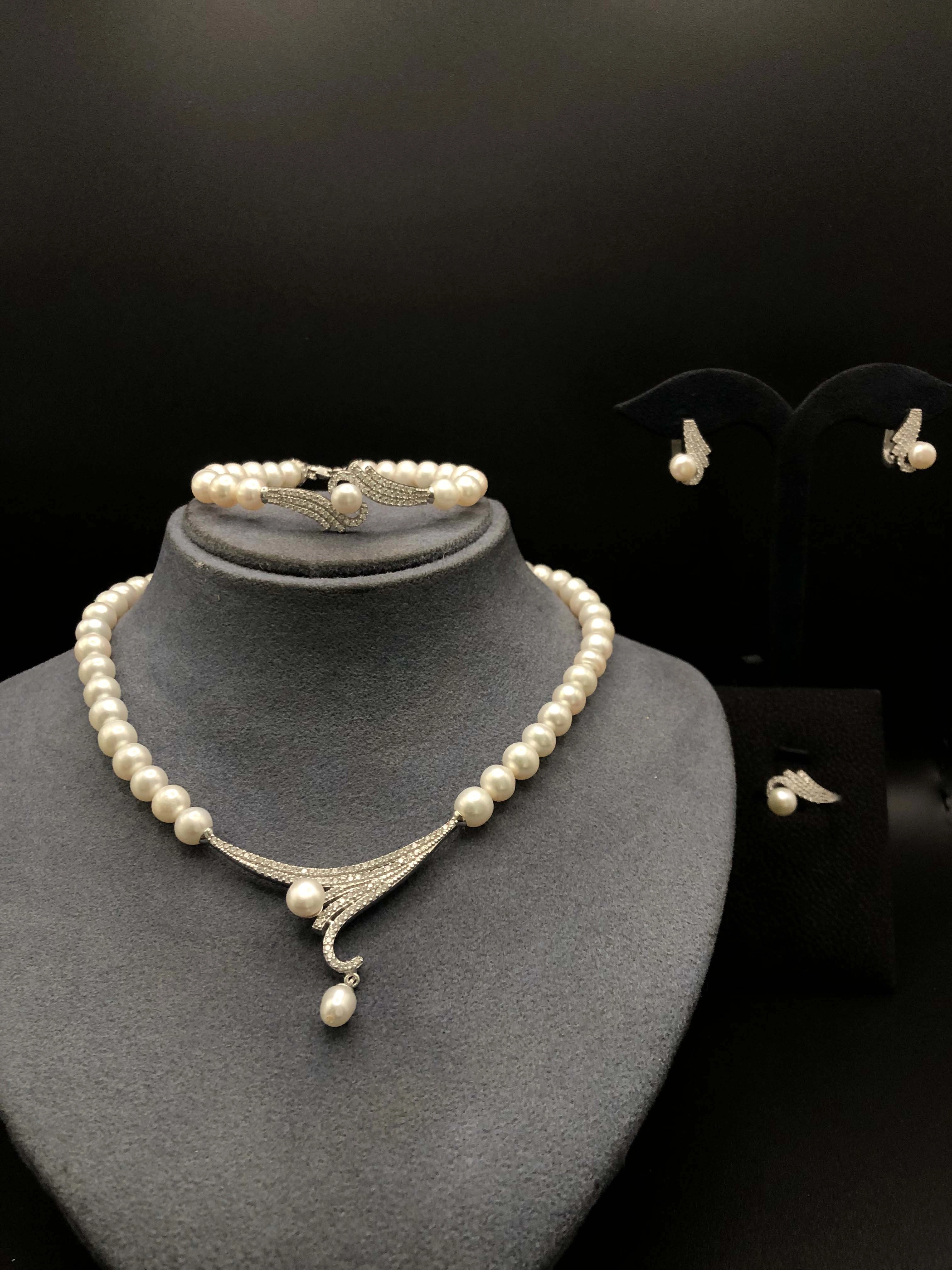 Doğal İncili Gümüş Set