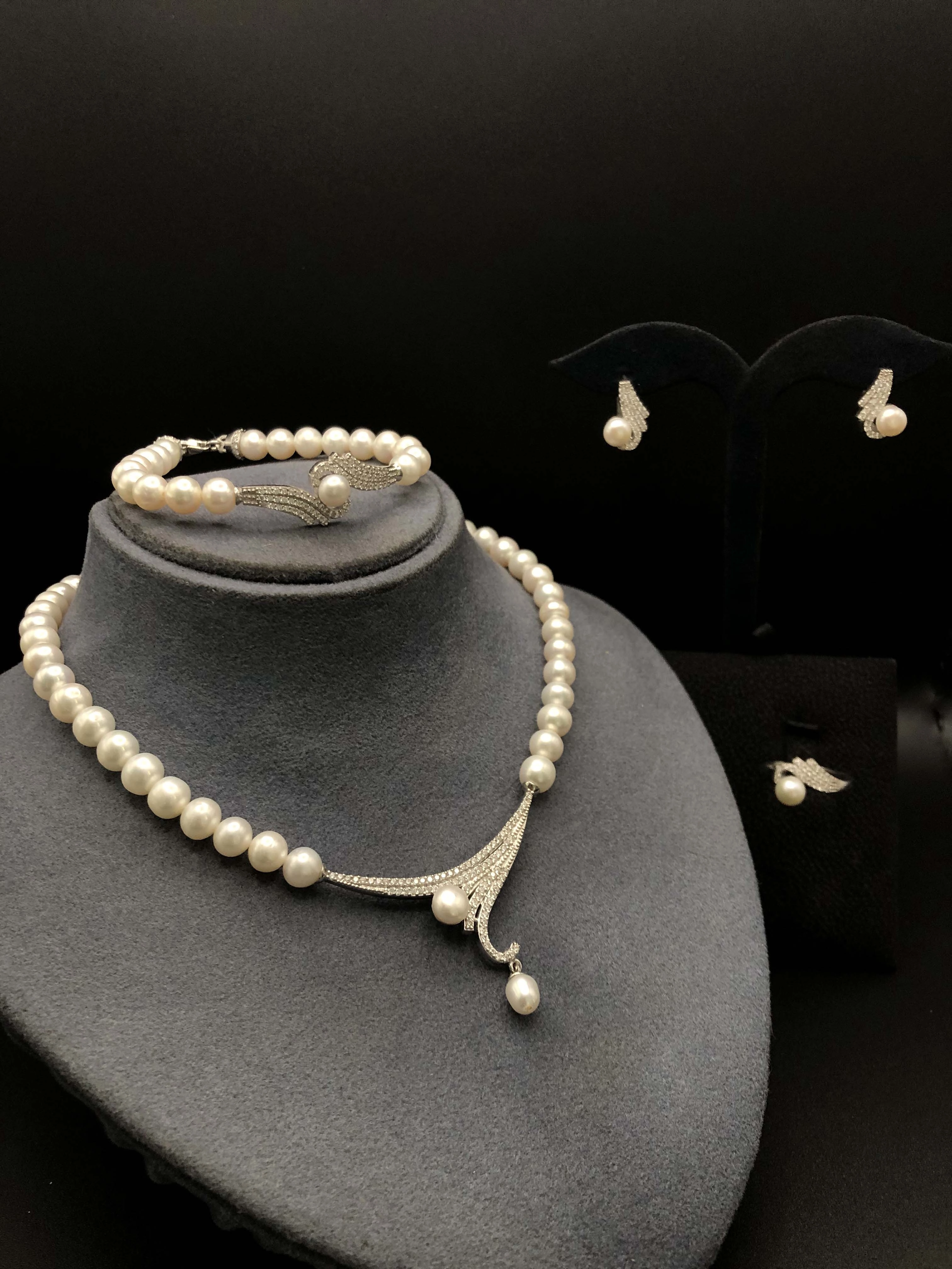 Doğal İncili Gümüş Set