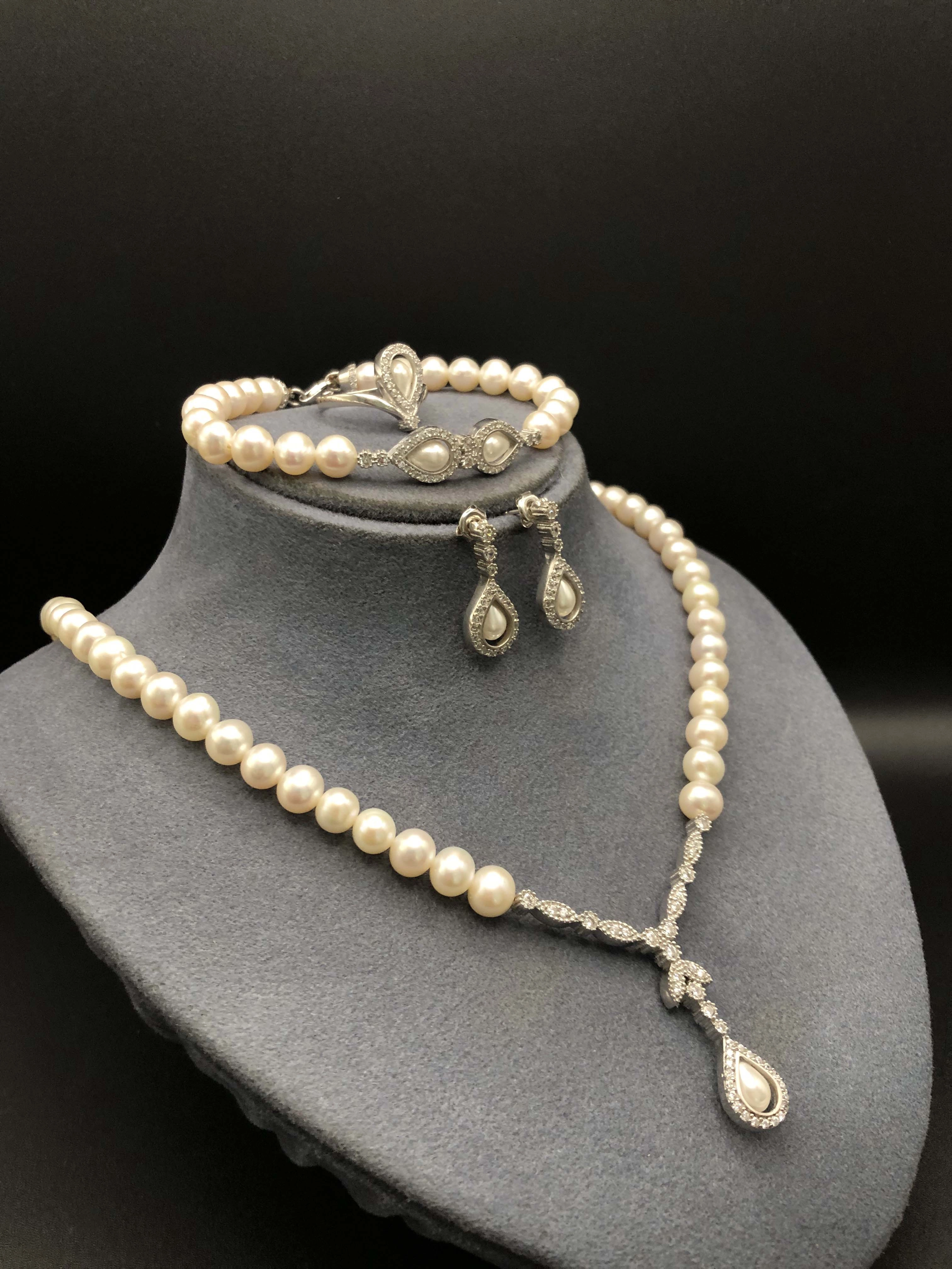 Doğal İncili Gümüş Set
