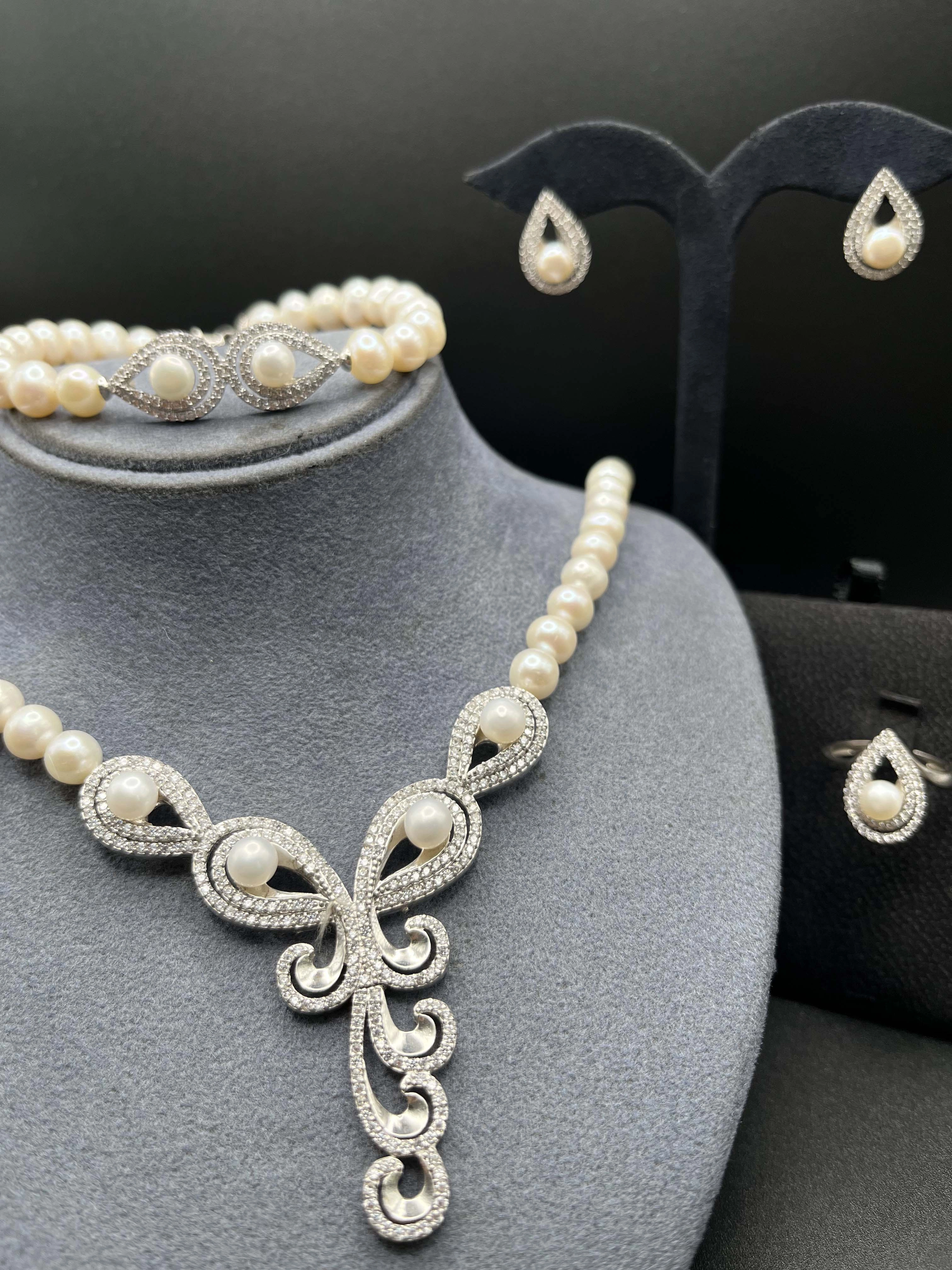 Doğal İncili Gümüş Set