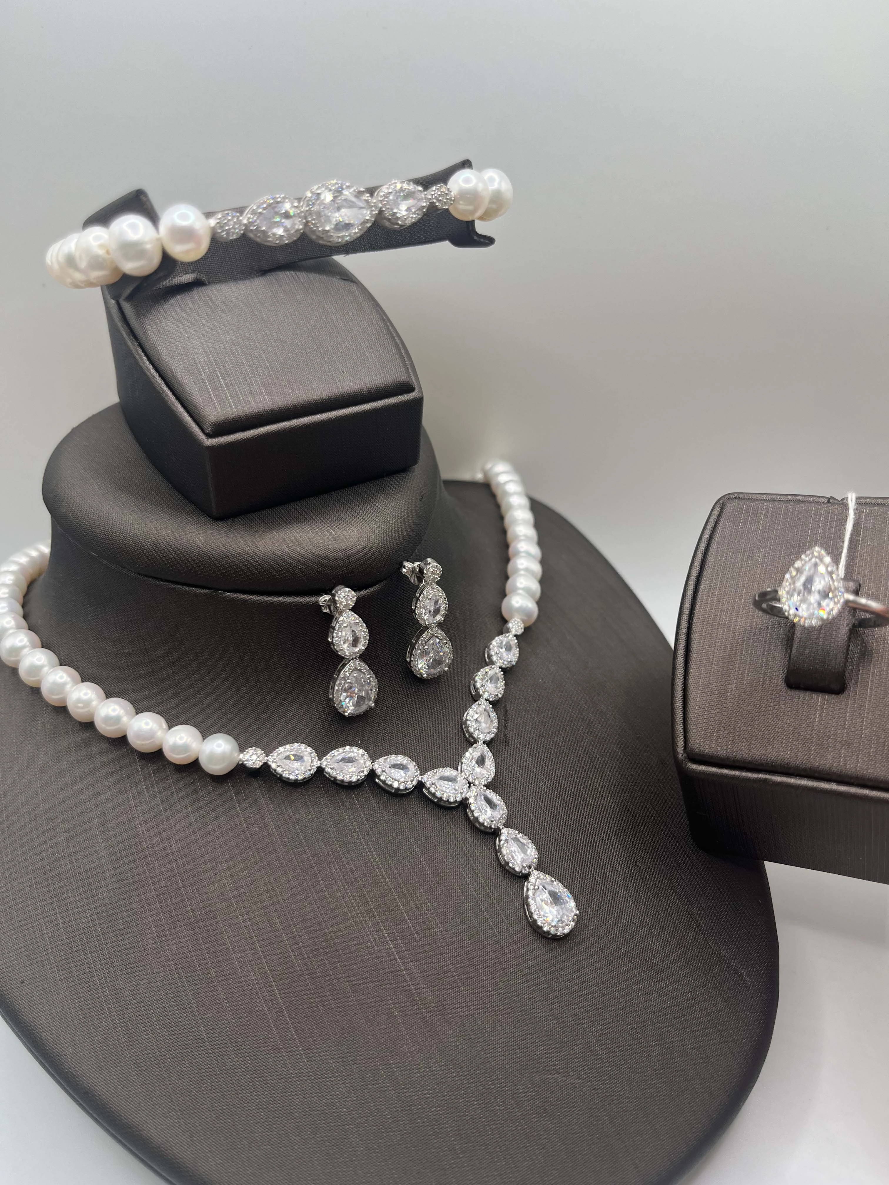 Doğal İncili Gümüş Set