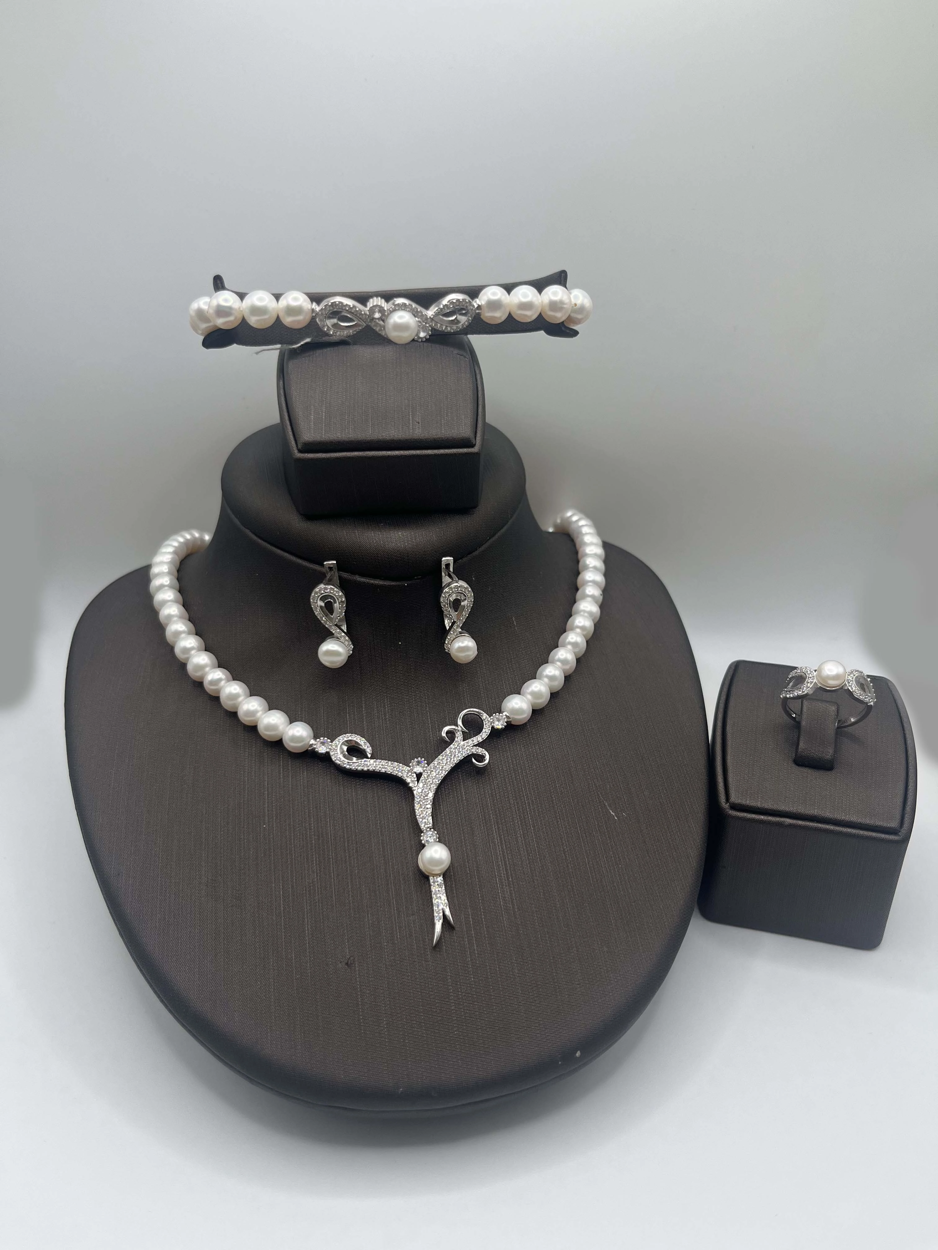 Doğal İncili Gümüş Set