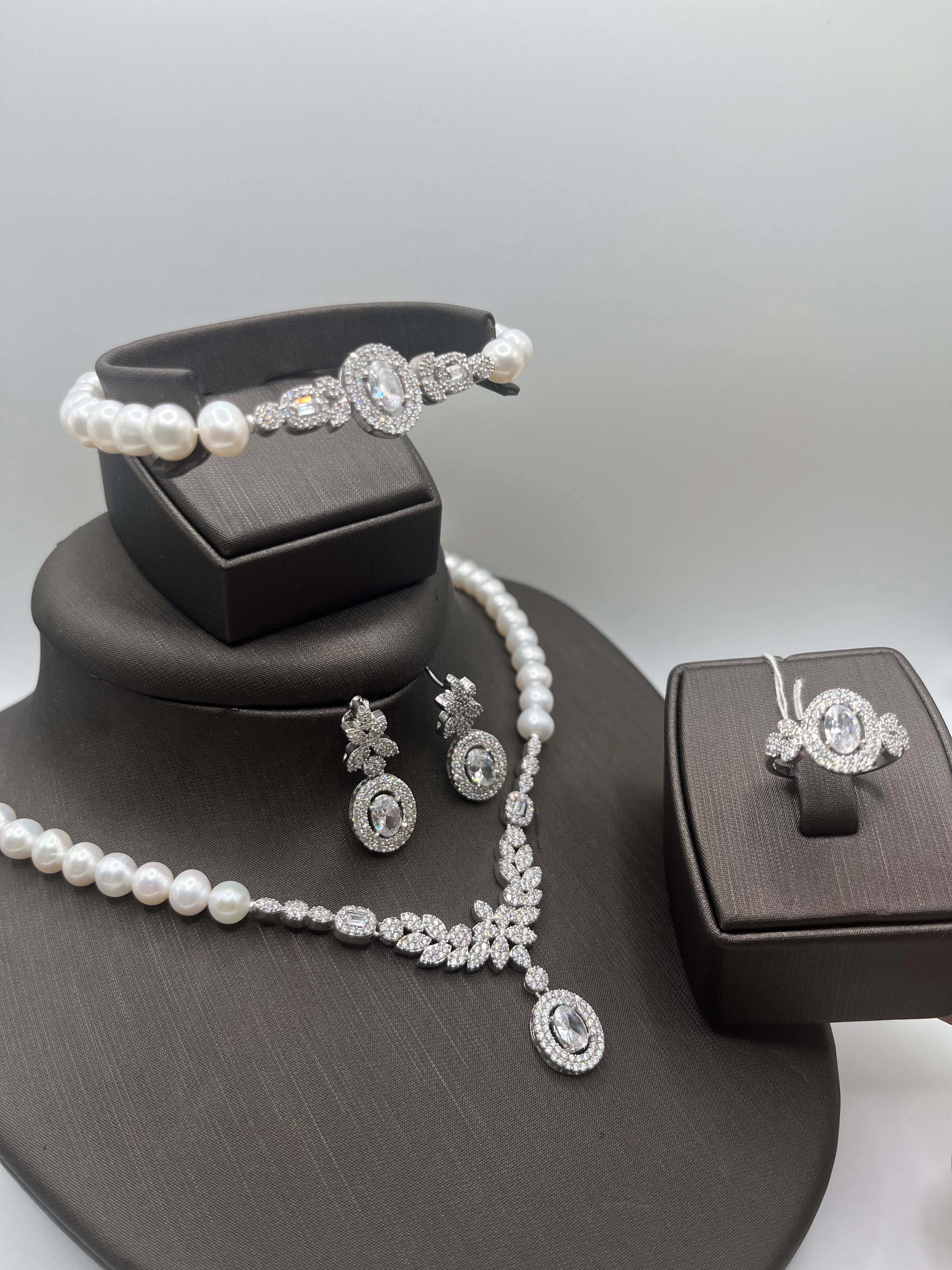 Doğal İncili Gümüş Set