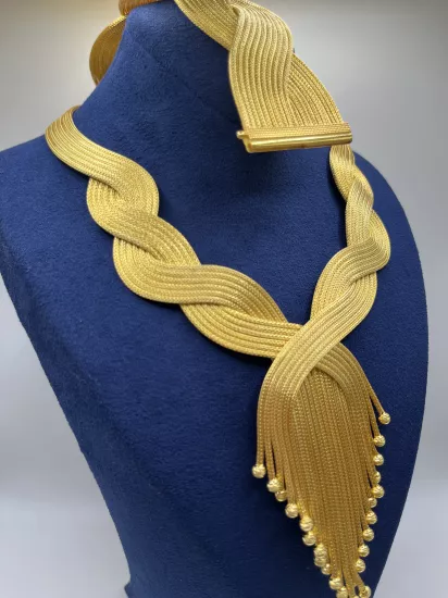 Altın Kaplamalı Dorika Gümüş Set (Küpesiz)