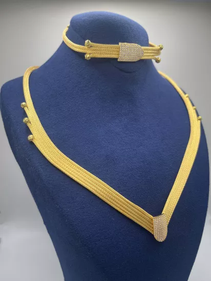 Altın Kaplamalı Dorika Gümüş Set (Küpesiz)